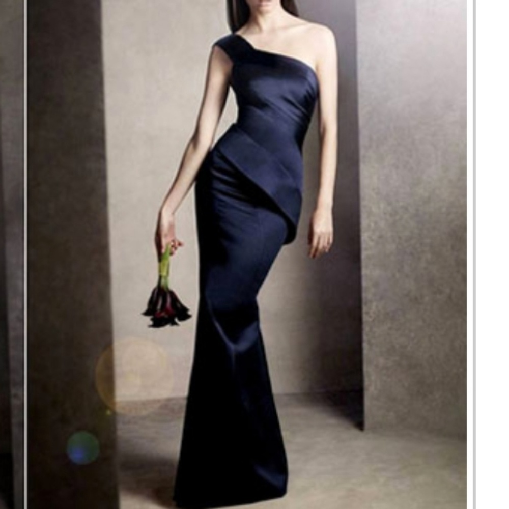Vera Wang bridal party dress